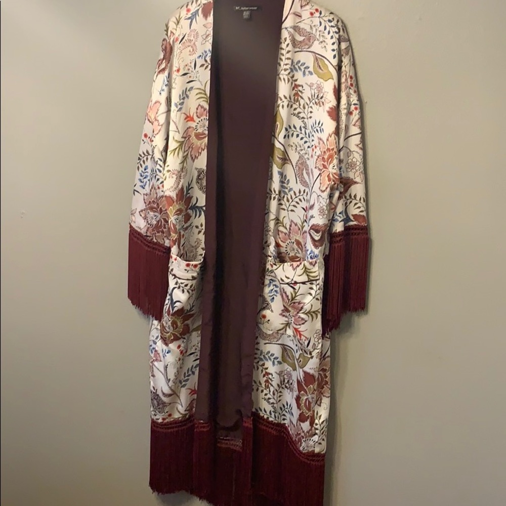 Kimono Robe - Picture 2 of 6